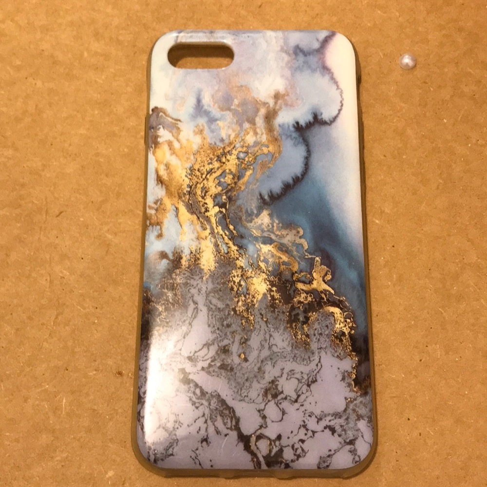 iPhone plastic phone case. Fits most iPhone 6/7/8